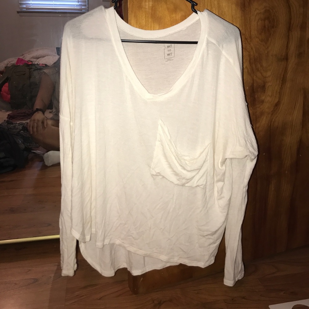 White baggy top