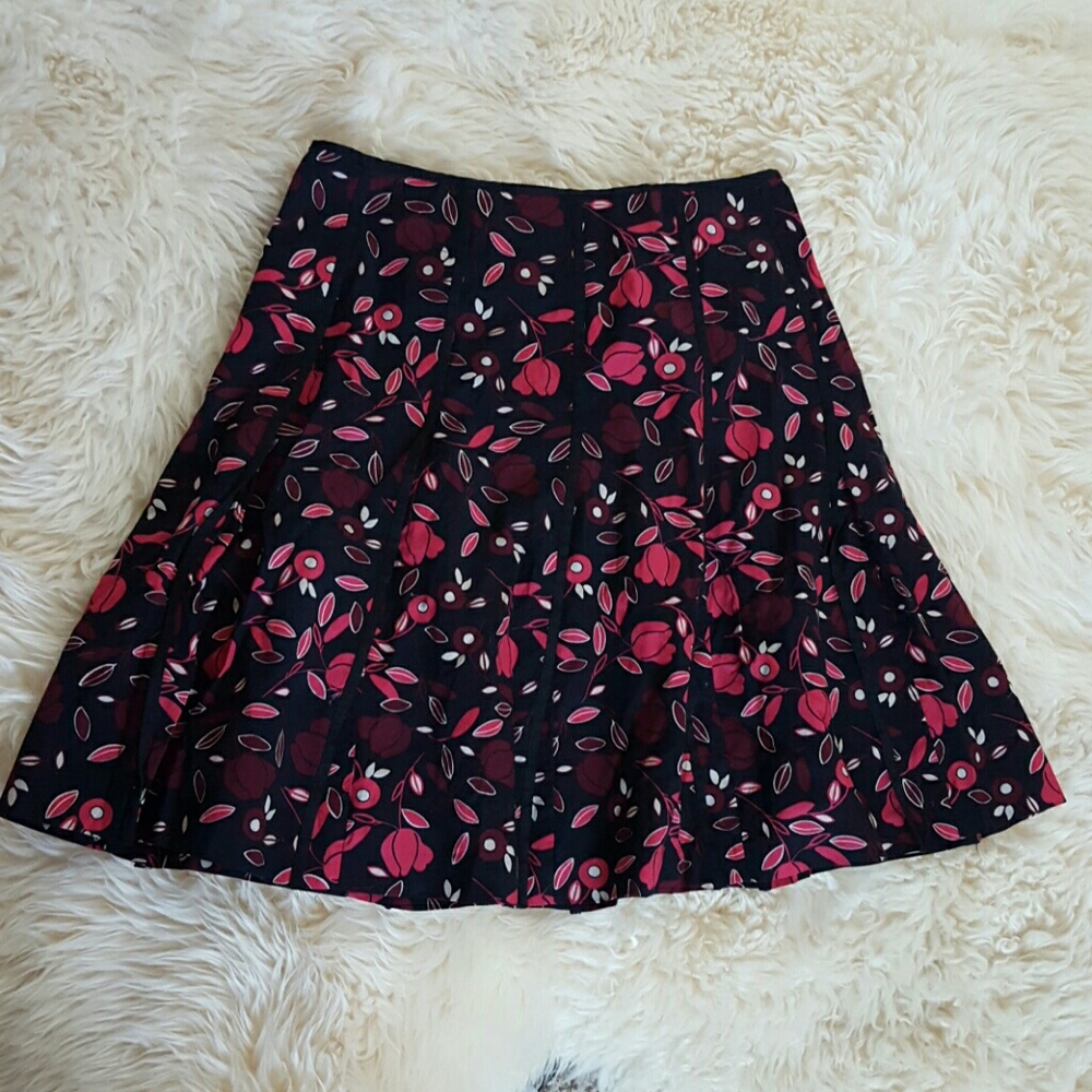 Nine West floral skirt