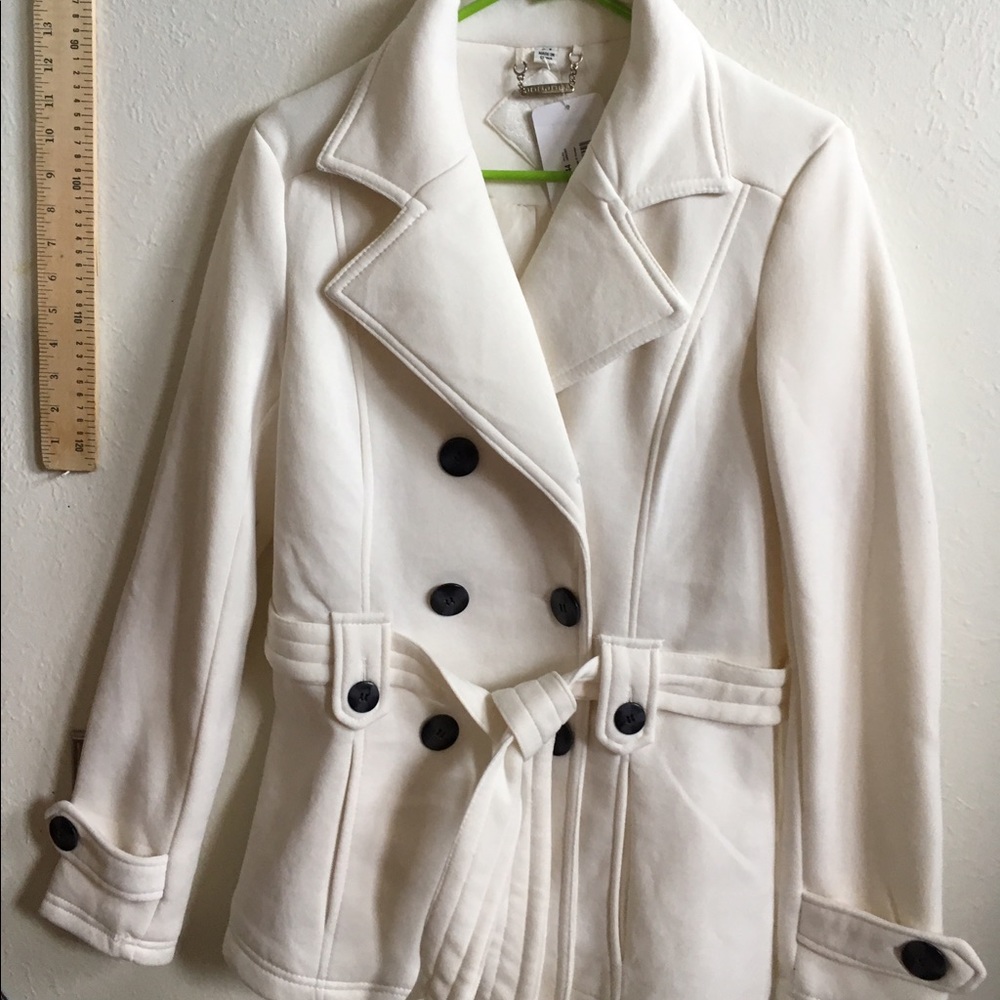 Cute soft off-white fleece jacket black buttons