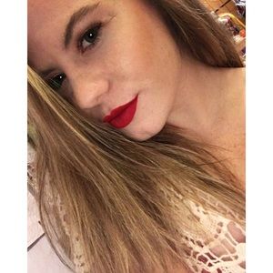 Meet your Posher, Allie