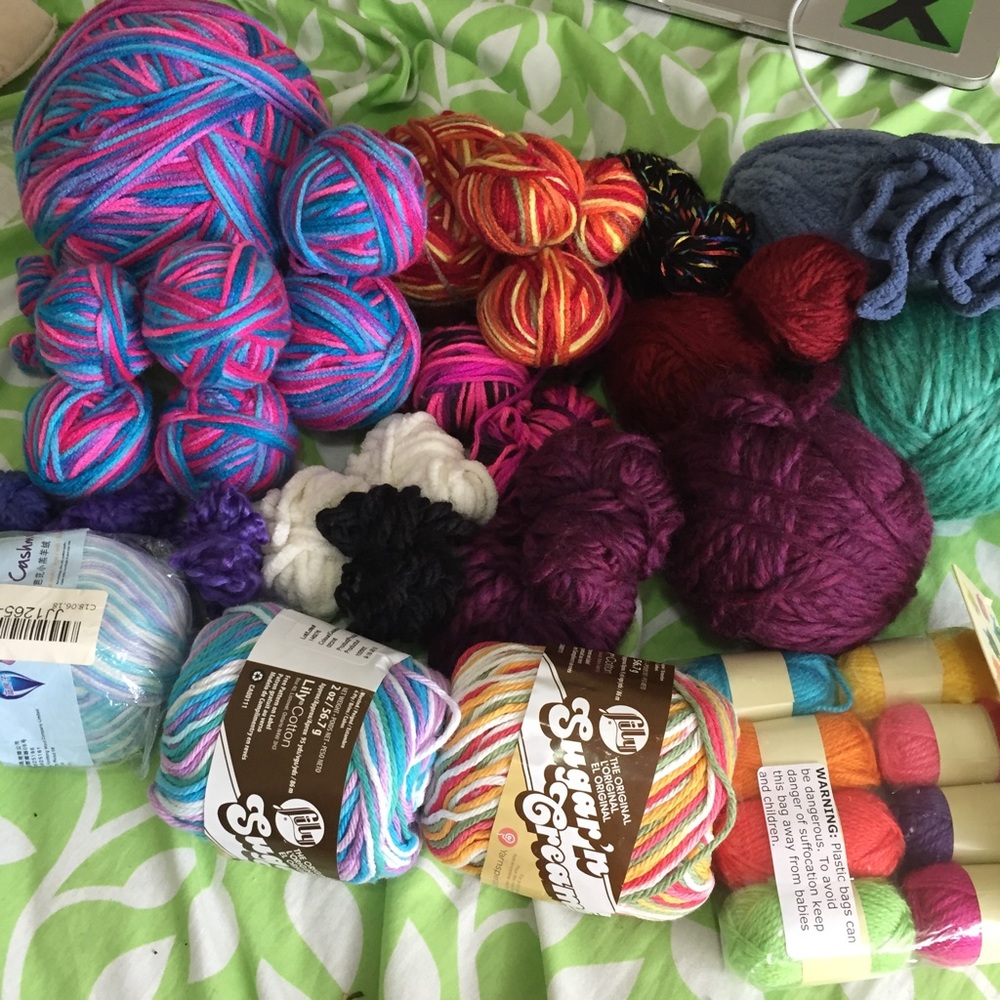 🚫SOLD🚫Yarn Bundle/Lot