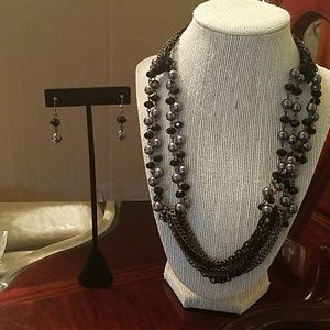 Necklace and Earring set