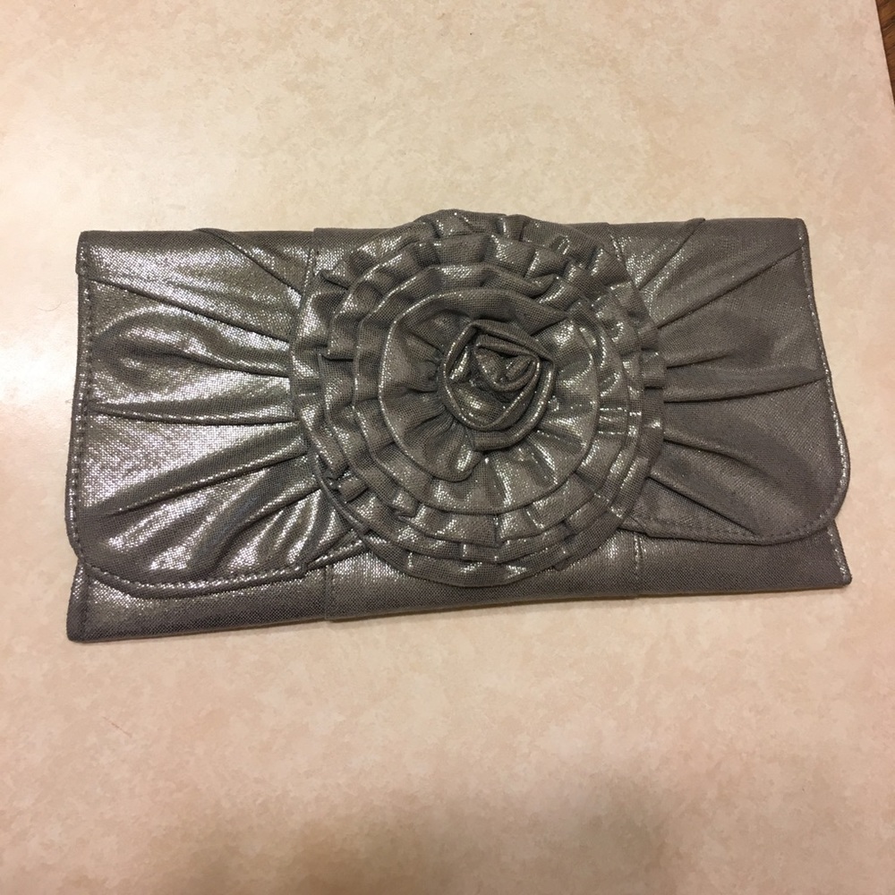 Grey silver clutch with big flower