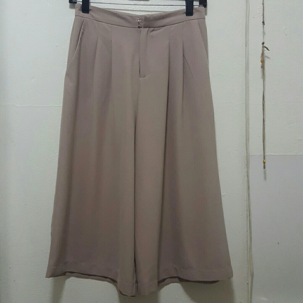 F21 culottes