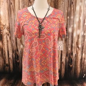 🌈Lularoe Large Perfect Tee