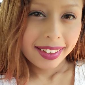 Meet your Posher, Ramona