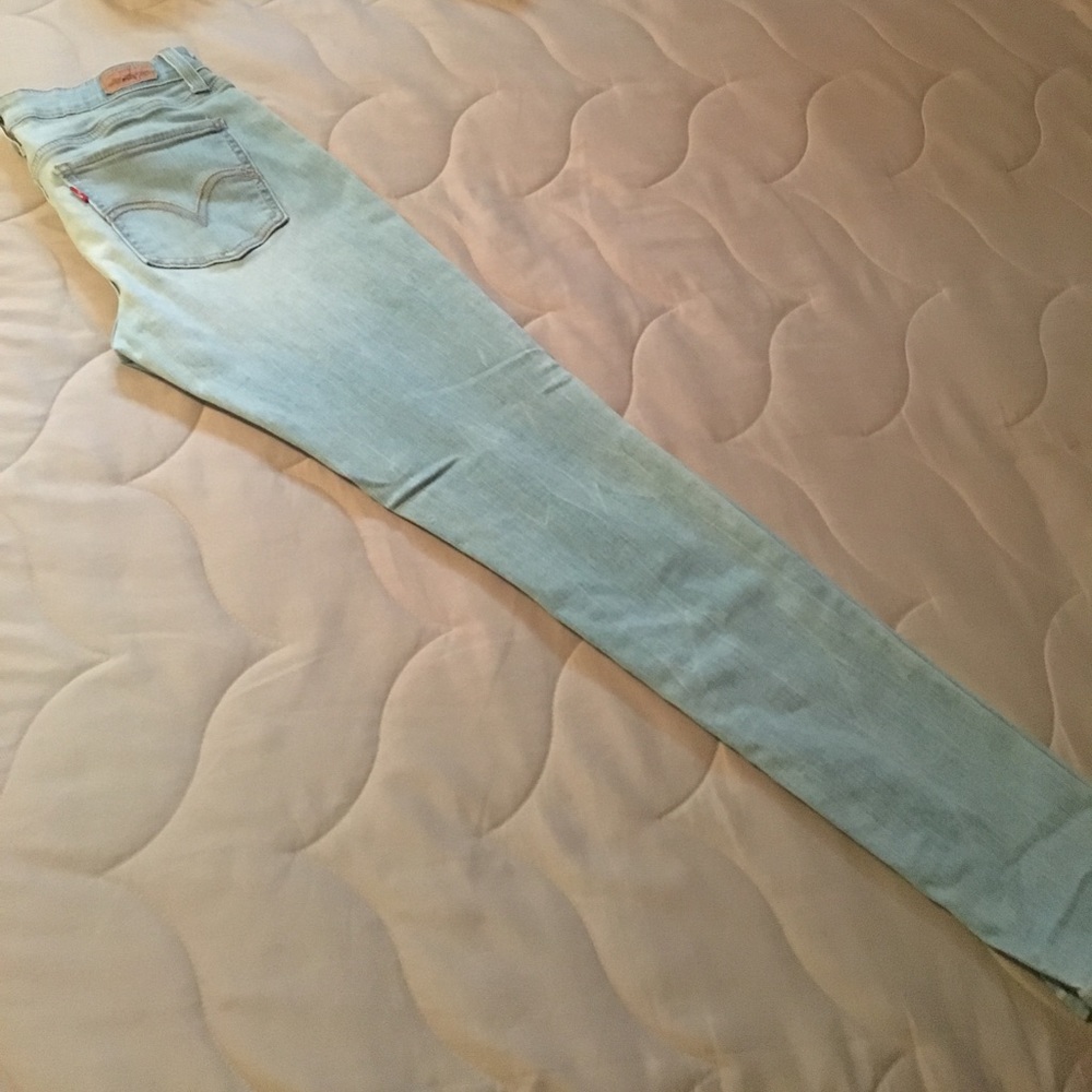 Authentic Levi's jeans