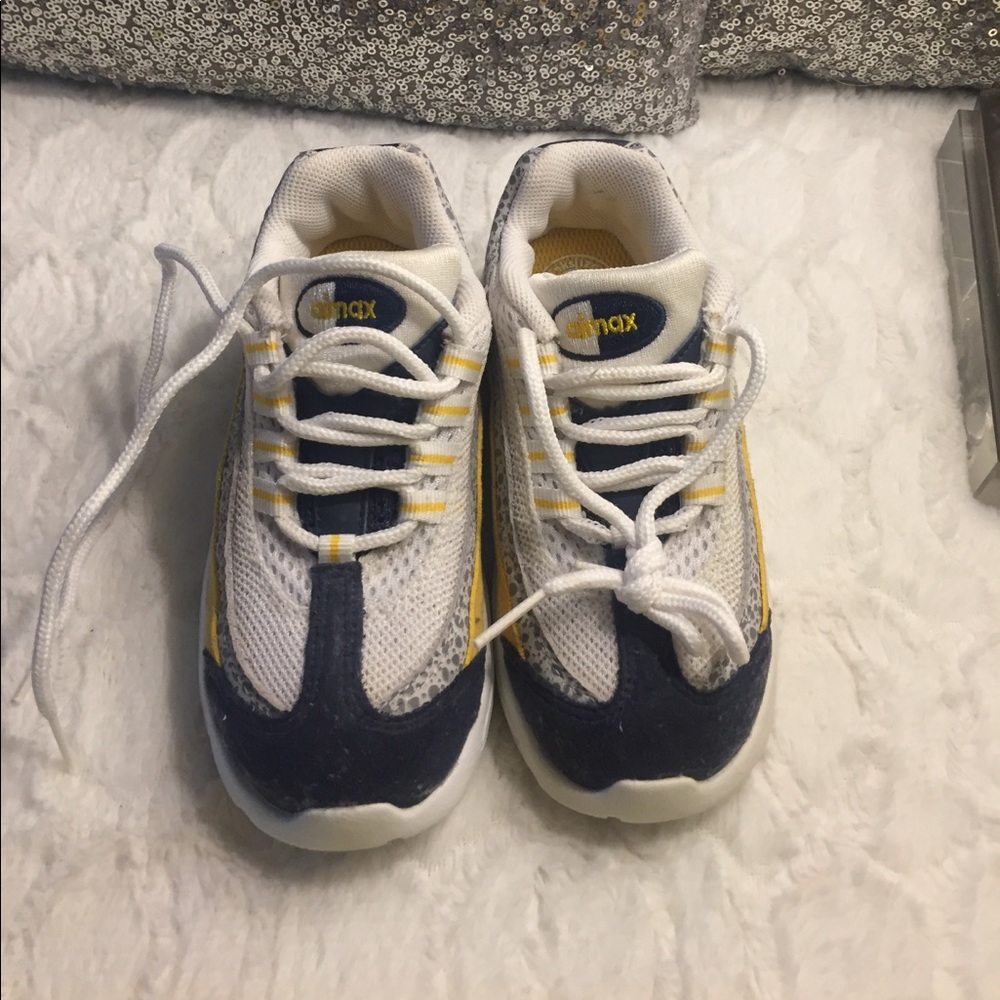 Kids nike air max