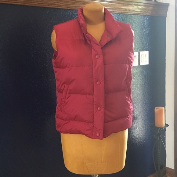 Vest - Picture 1 of 3