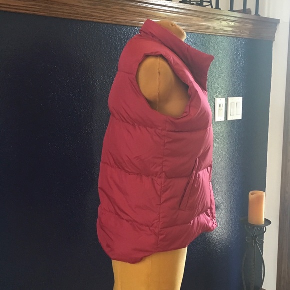 Vest - Picture 2 of 3