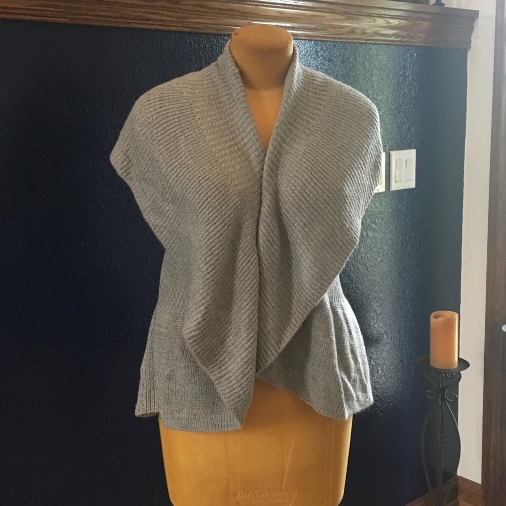Gray cover up/vest