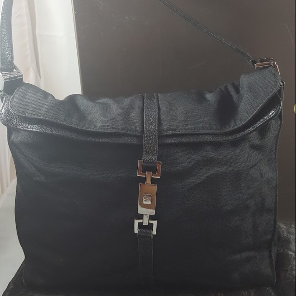 Vintage Gucci (Black) Shoulder Bag