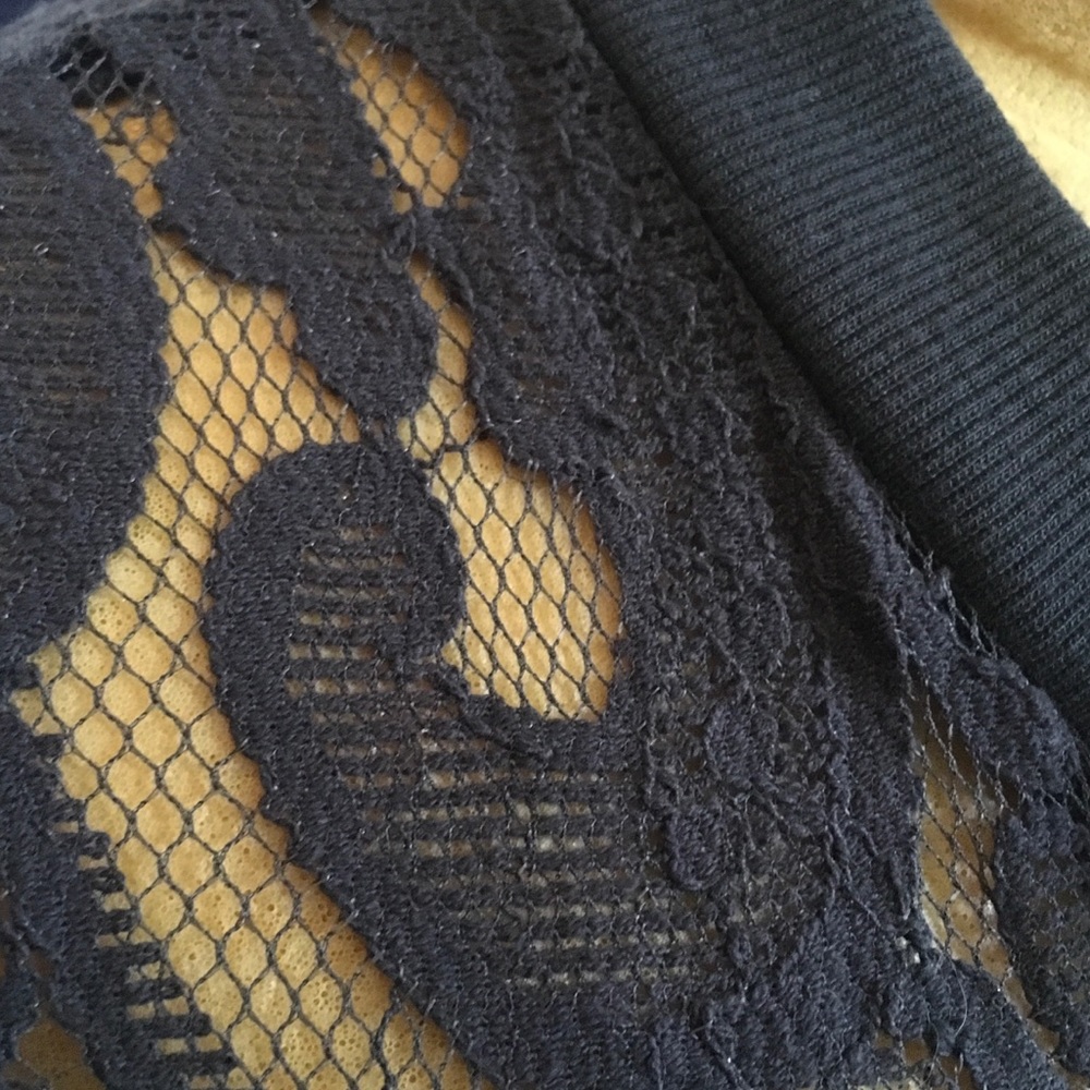 Lace jacket - Picture 3 of 3