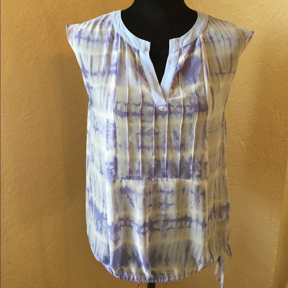 Simply Vera sheer printed top