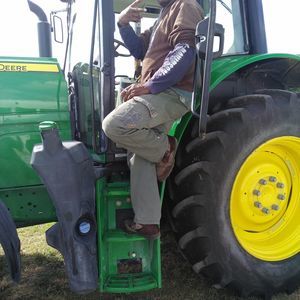 Meet your Posher, Thomas