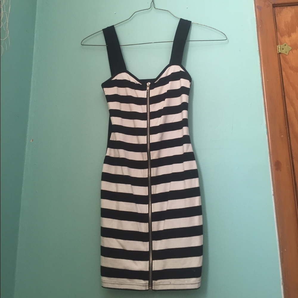 H&M Striped Zipper Dress