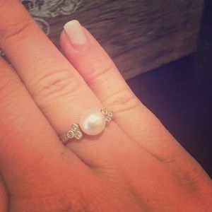 Pearl ring