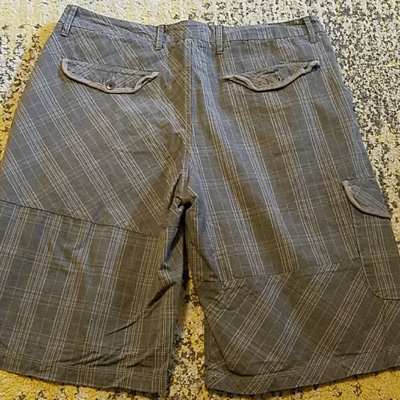 Mark ecko shorts - Picture 3 of 3