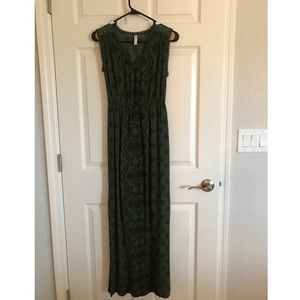 Xhilaration Maxi Dress