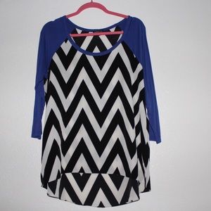 Chevron top