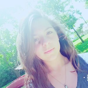 Meet your Posher, Michaela