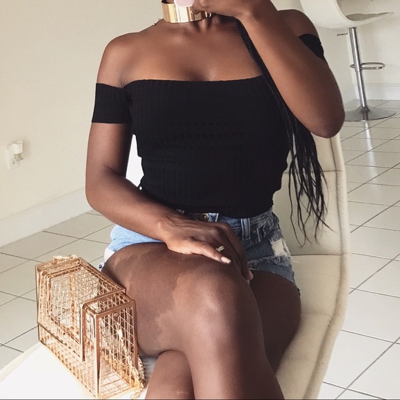 CELINE CROP TOP - Picture 3 of 4