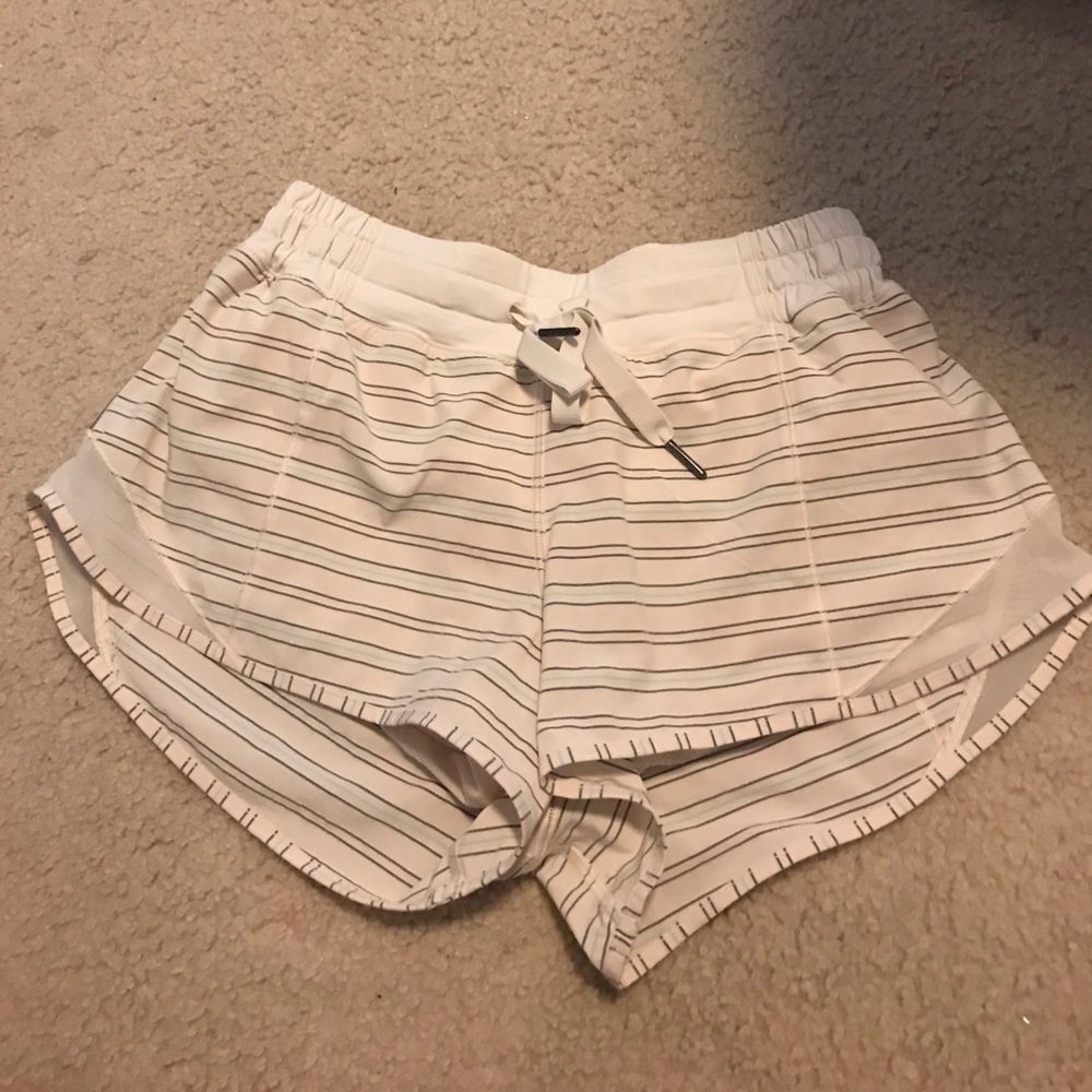 Hotty hot shorts. Lululemon