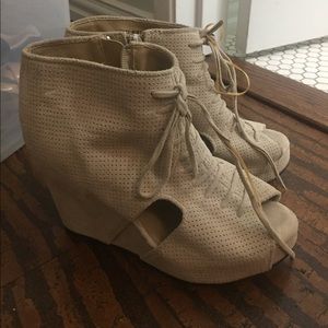 Jeffrey Campbell Wedges Sneakers Size 8