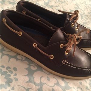 SPERRY AUTHENTIC ORIGINAL 2-EYE BOAT SHOE