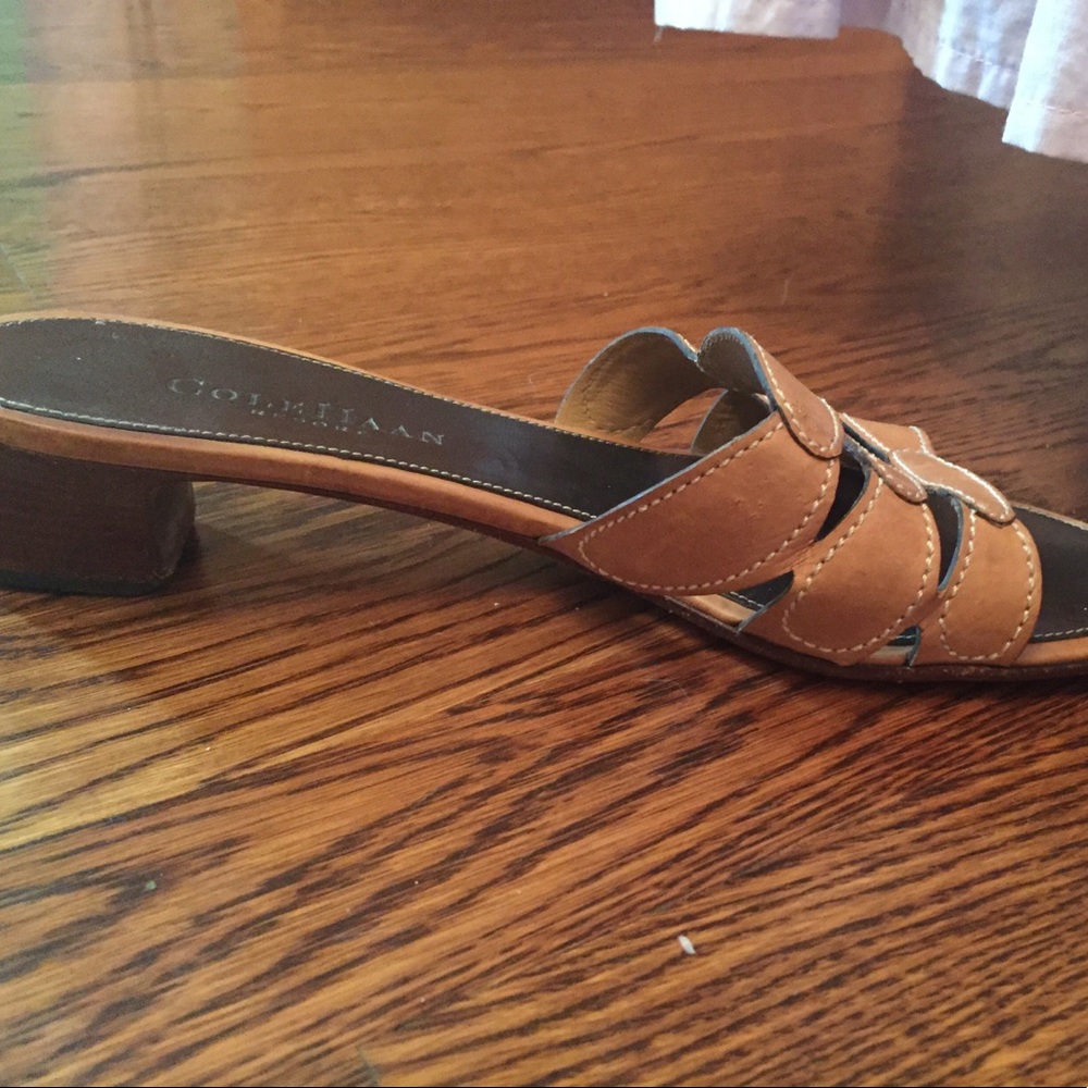 Kitten heels