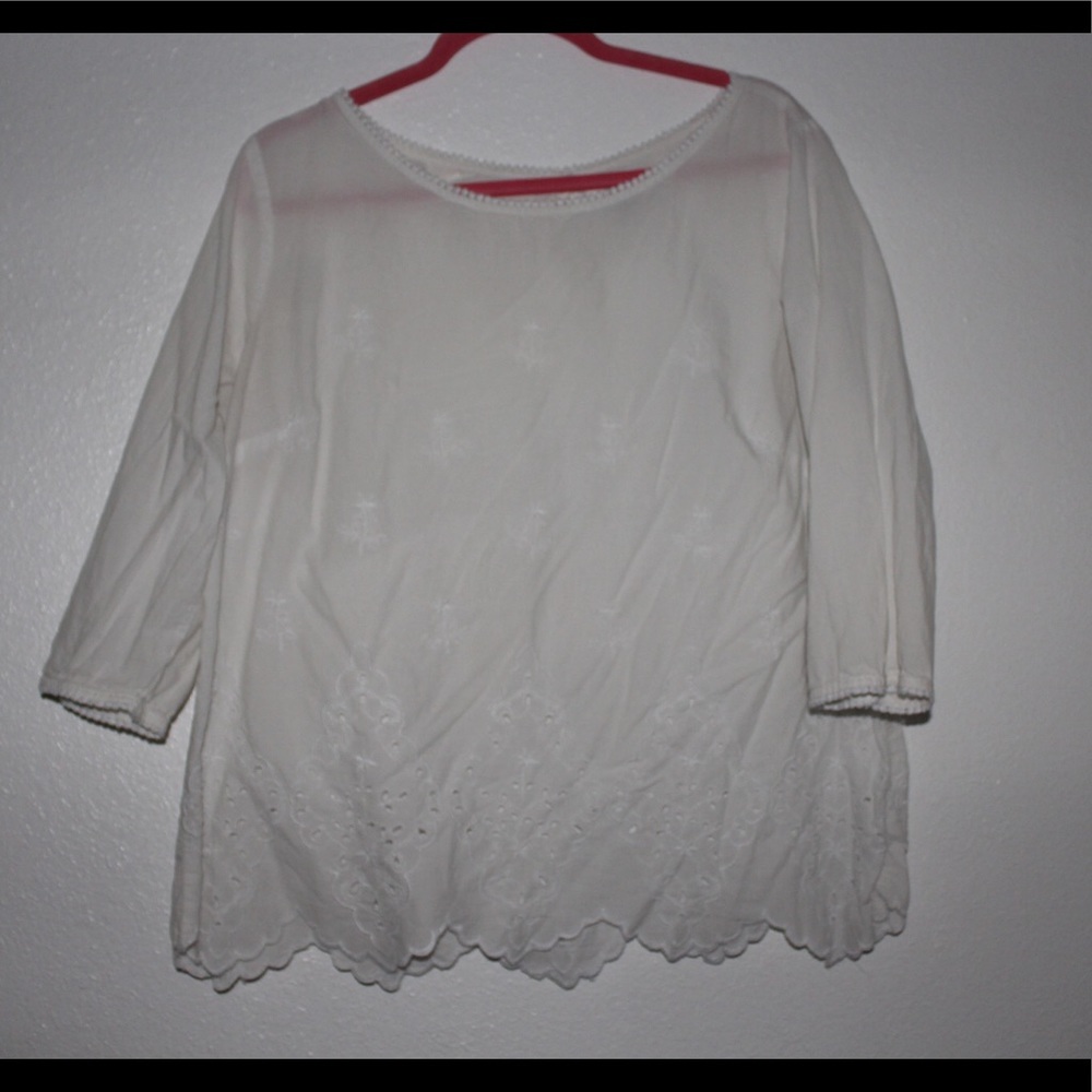 White detailed top