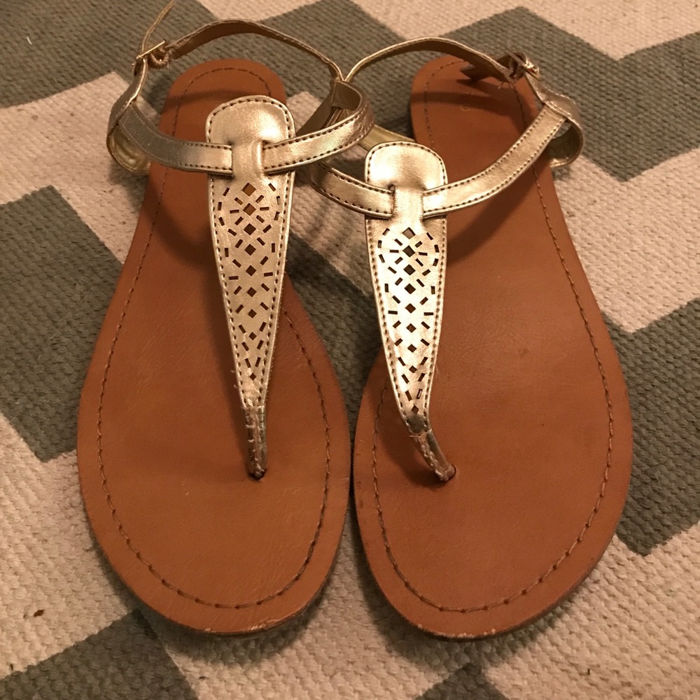 Gap sandals.