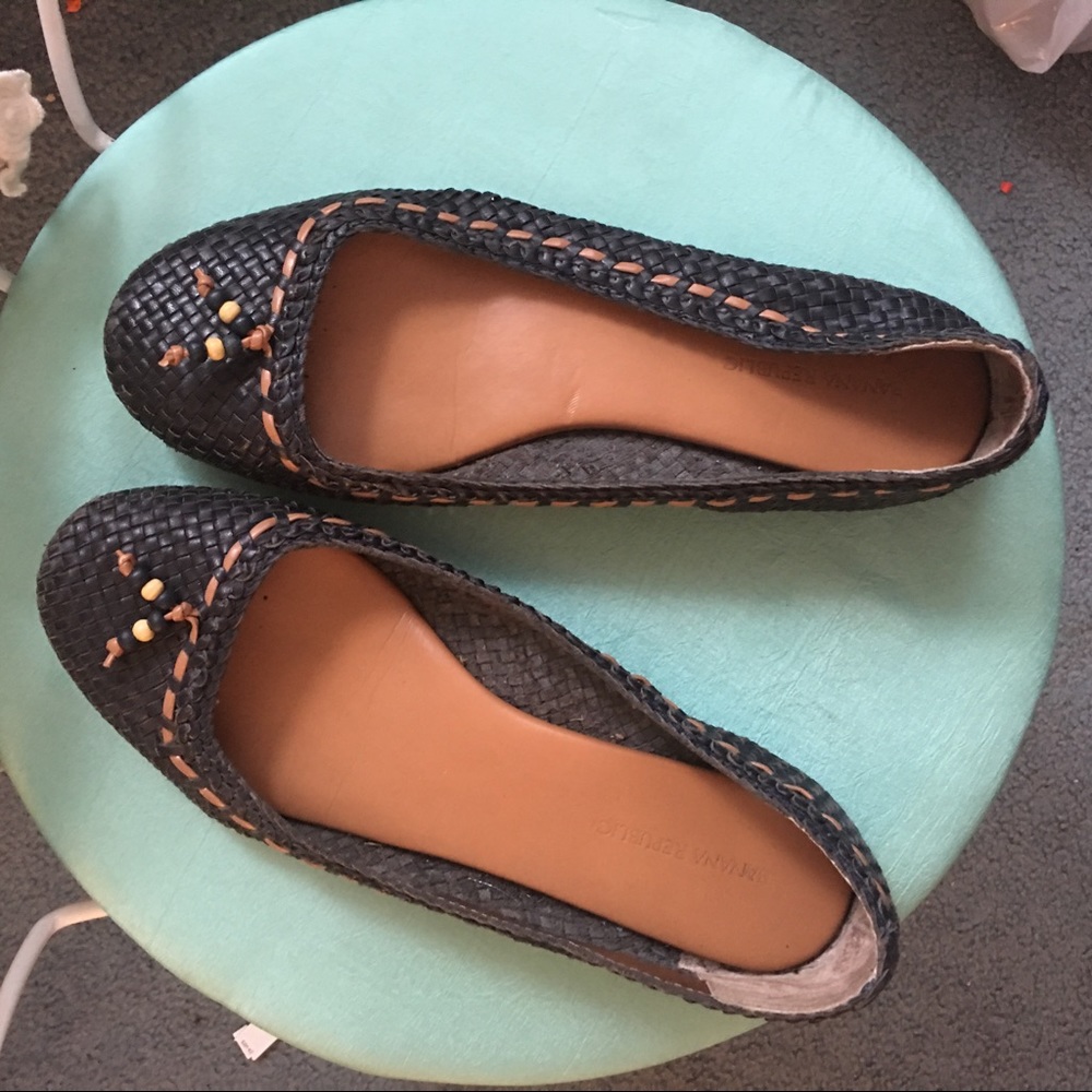 Banana Republic Flats