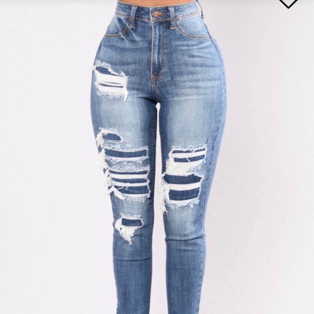 Fashion nova ripped jeans