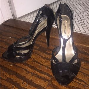 Steve Madden Strappy Black Heels Size 8.5 Platform