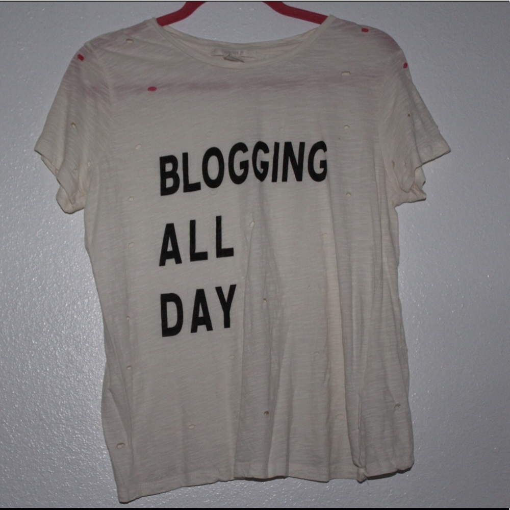 Graphic tee