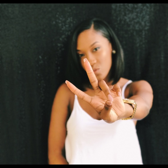 Meet your Posher, Kizzya✨ - Picture 3 of 3