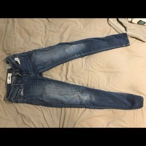 Hollister skinny jeans