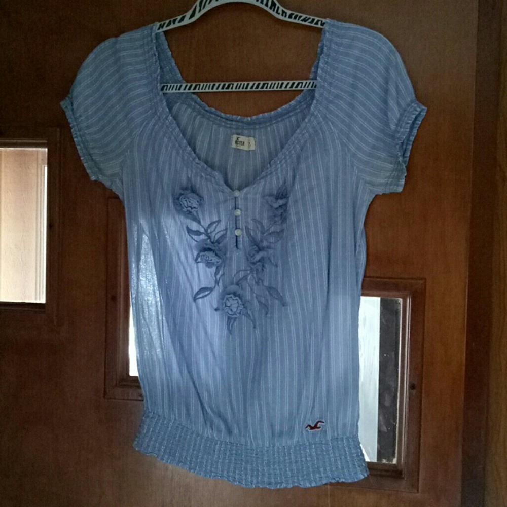 HOLLISTER pinstriped top