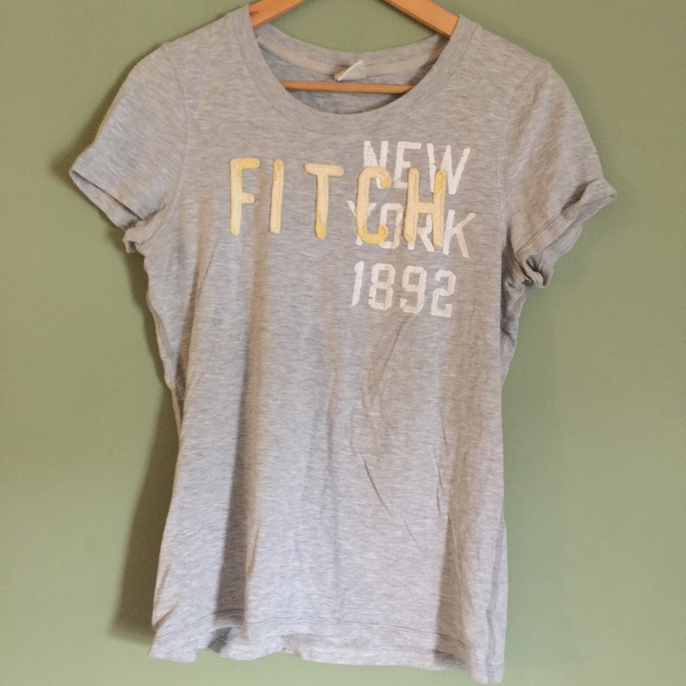Abercrombie & Fitch Tee