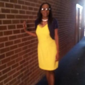 Meet your Posher, Zina