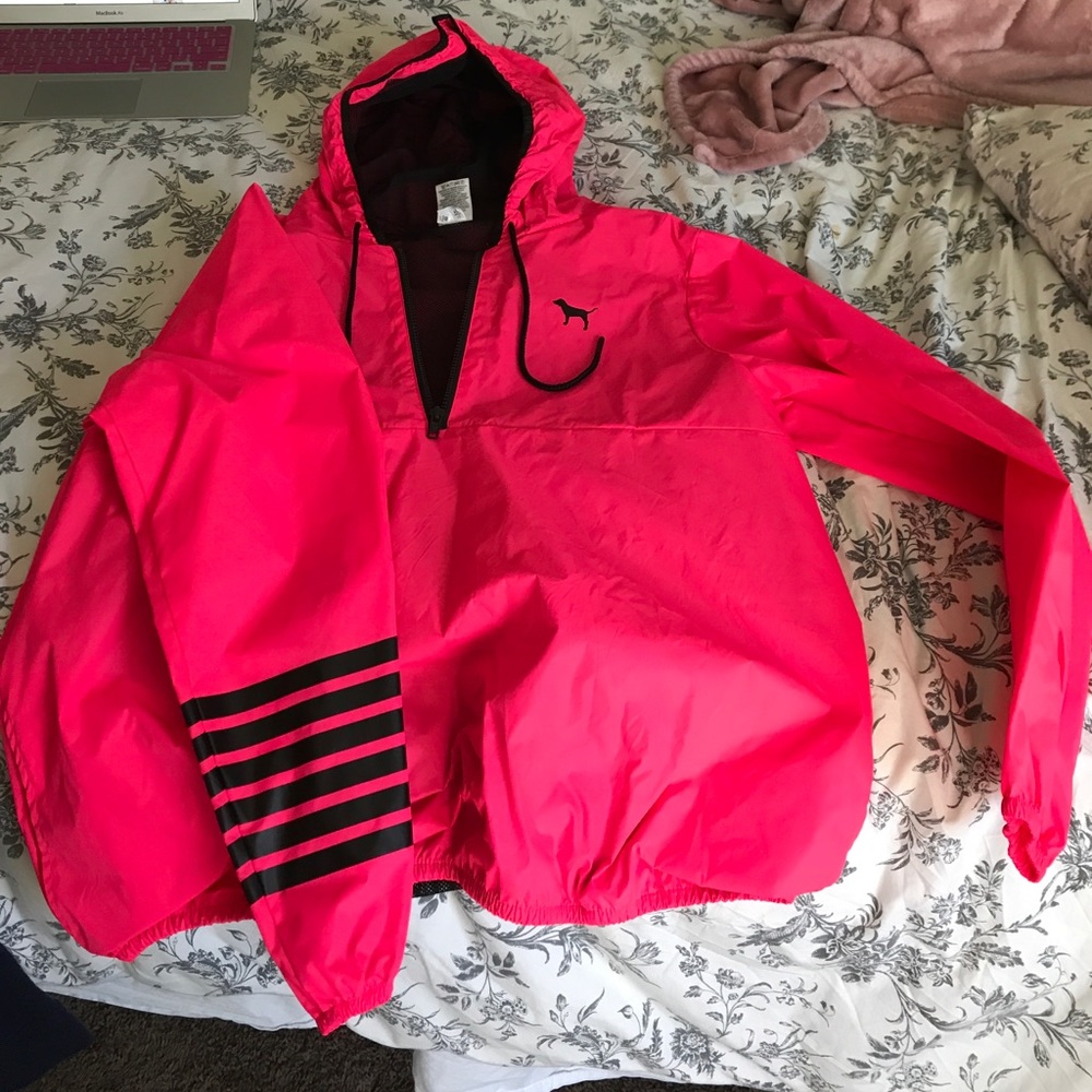 PINK Wind breaker