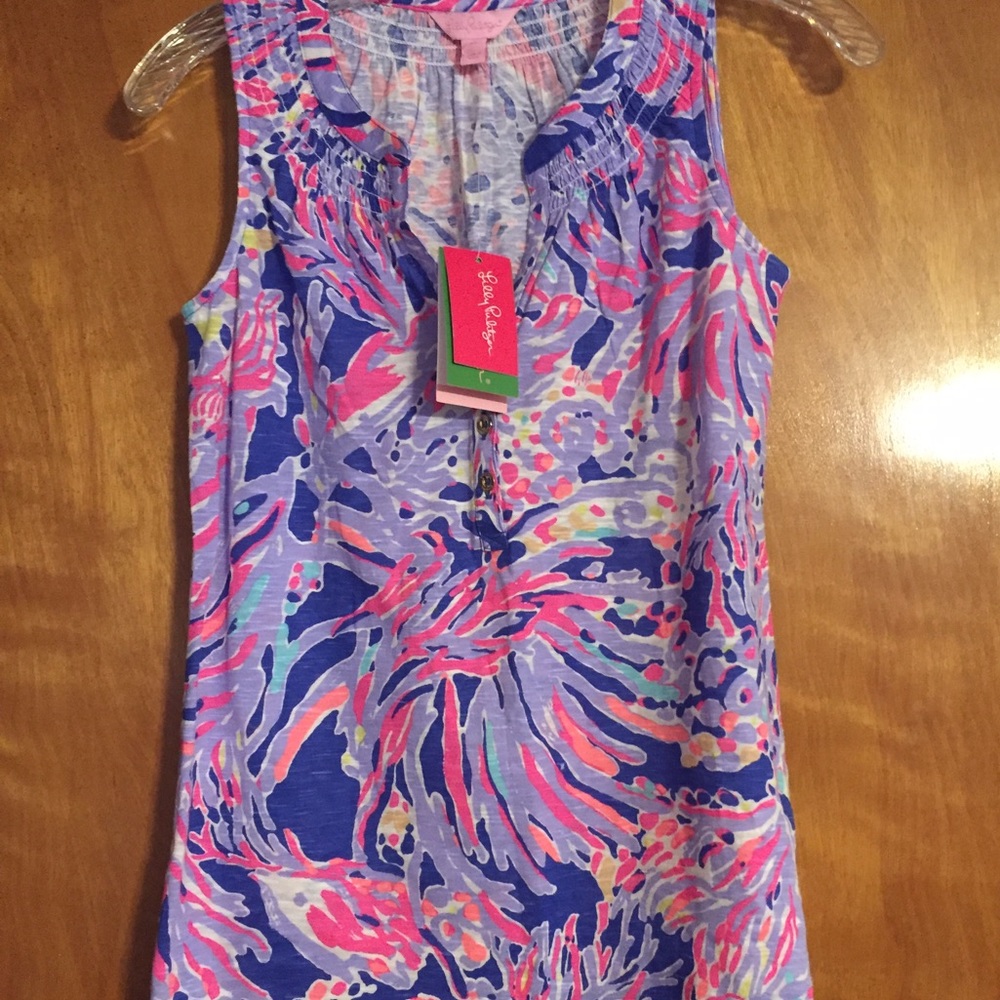 NWT Shrimply Chic Essie Top 💜💙