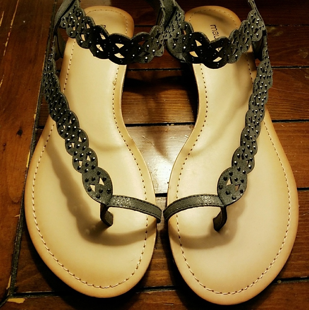 Maurice's sandals