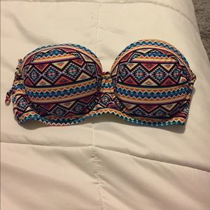 Tribal print strapless bikini top