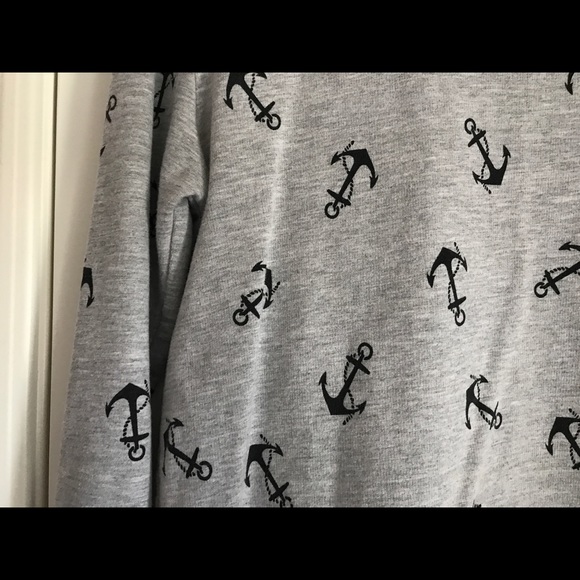 Grey Crewneck with Anchors - Picture 4 of 5