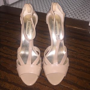 Steve Madden Nude Strappy Heels Sz 8.5 Platform
