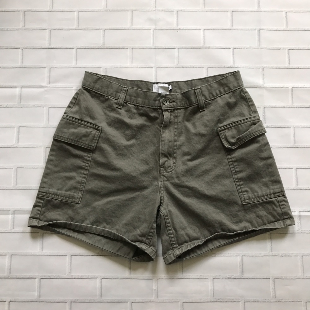 Calvin Klein Cargo Style Shorts Size 8 Olive Green