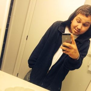 Meet your Posher, Zach