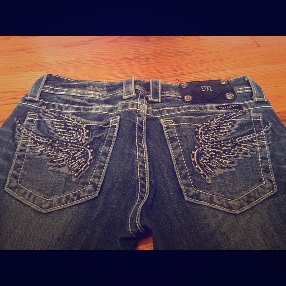 Miss Me Capri Pants Size 27.